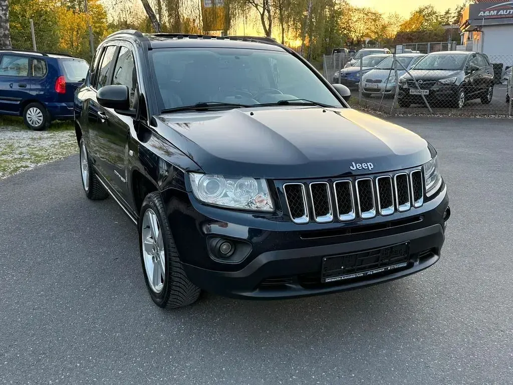 Second-hand Jeep Compass Limited 163 CP (119 kW) 2011 Negru SUV