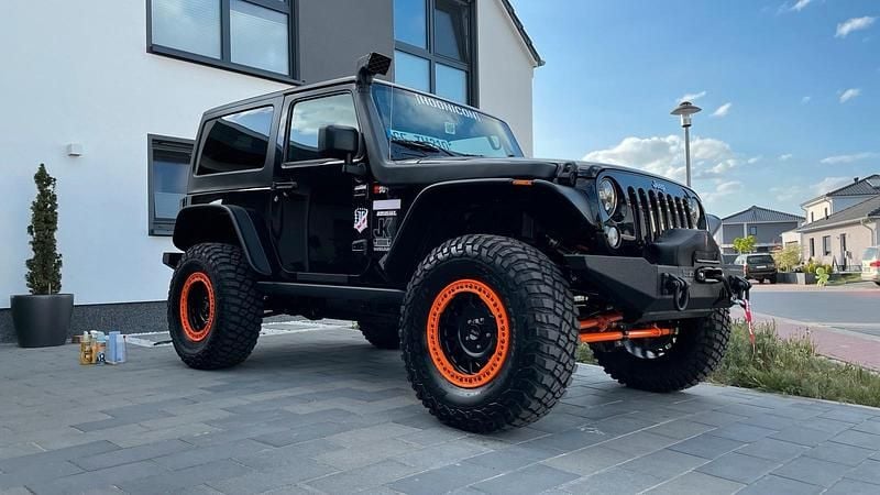 Schwarz Gebraucht 2015 Jeep Wrangler Rubicon SUV | 38.000 € (Teuer) - Bild 1/4