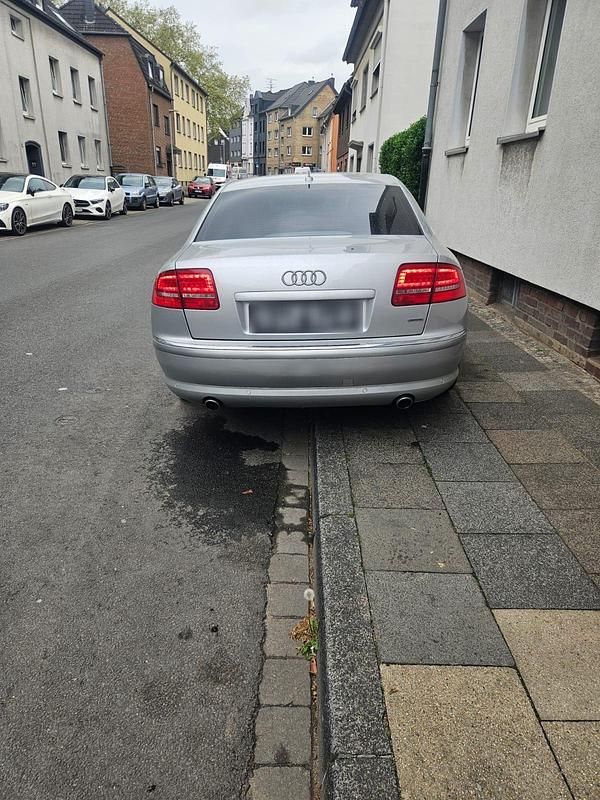 Gebraucht Audi A8 233 PS (171 kW) 2008 Silber Limousine