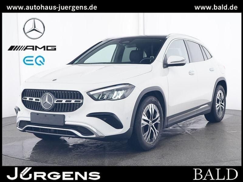 Weiss polarweiss Gebraucht 2024 Mercedes GLA200 Progressive SUV | 41.440 € (Fairer Preis) - Bild 1/4