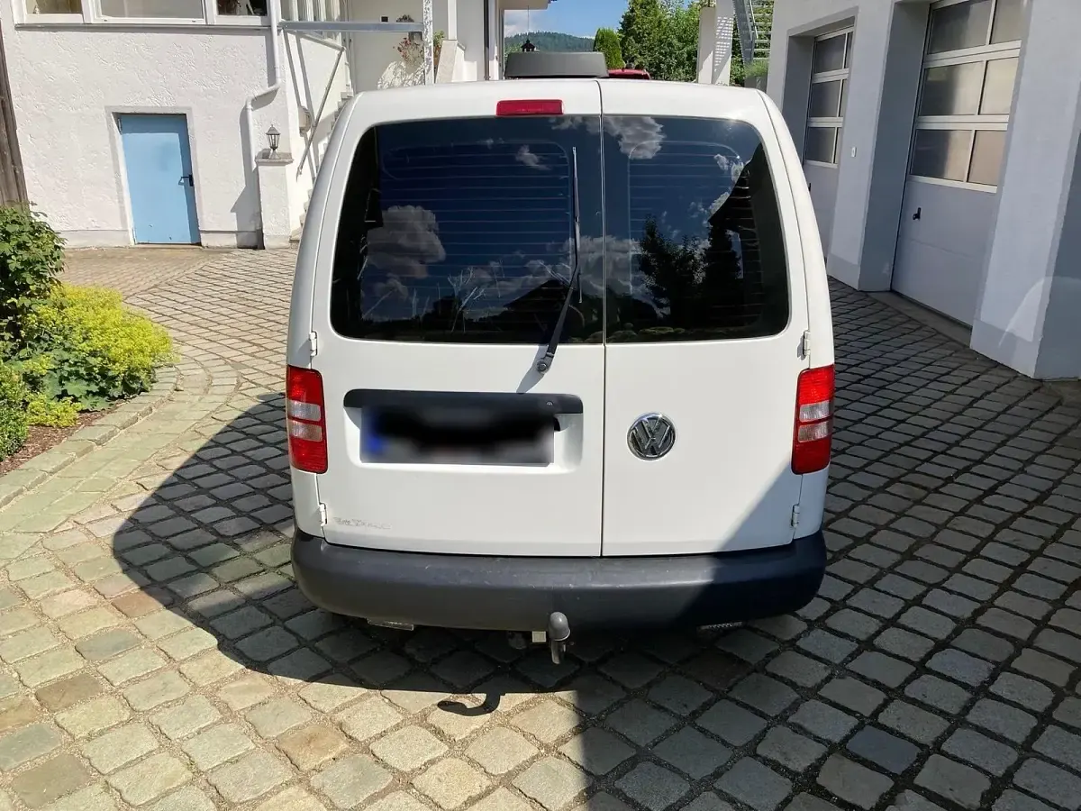 Usata VW Caddy 105 CV (77 kW) 2014 Bianco Monovolume