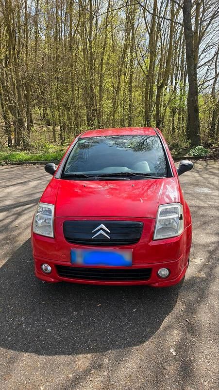 Gebraucht Citroën C2 60 PS (44 kW) 2005 Rot Kleinwagen