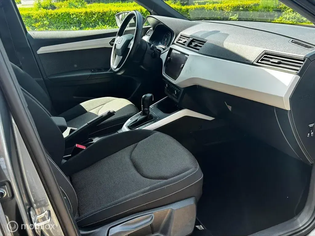 Gebraucht Seat Arona FR 116 PS (85 kW) 2018 Grau SUV