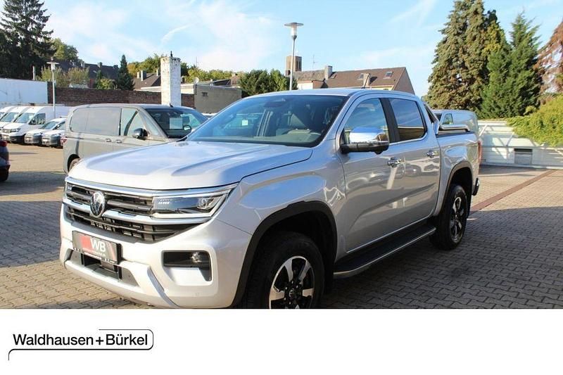 Light gray (metallic) Gebraucht 2023 VW Amarok Style Abholung | 57.500 € (Etwas zu teuer) - Bild 1/4