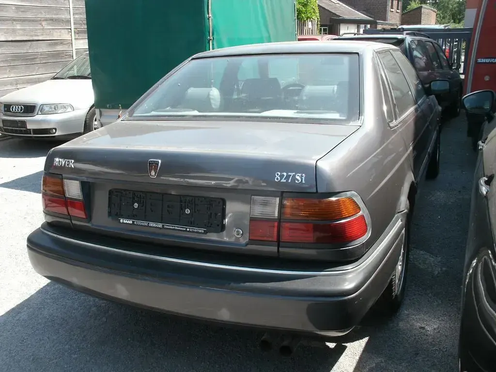 Gebraucht Rover 827 169 PS (124 kW) 1995 Grau Limousine