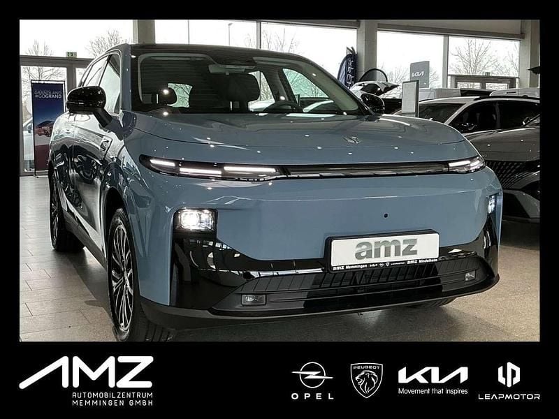 Gebraucht Leapmotor B10 160 kW (218 PS) 2025 Starry night blue SUV