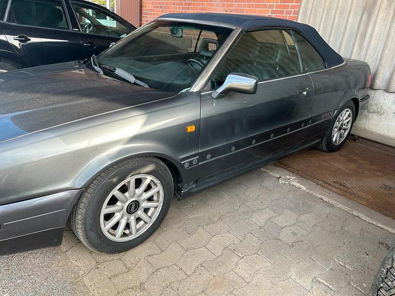 Second-hand Audi 80 115 CP (84 kW) 1998 Gri Cabrio