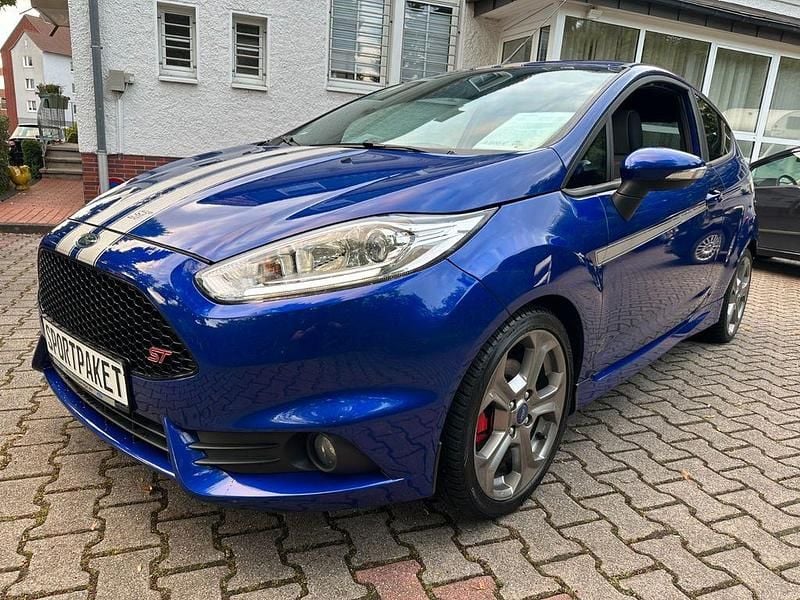 Blau Gebraucht 2014 Ford Fiesta ST Kleinwagen | 9.999 € (Fairer Preis) - Bild 1/4
