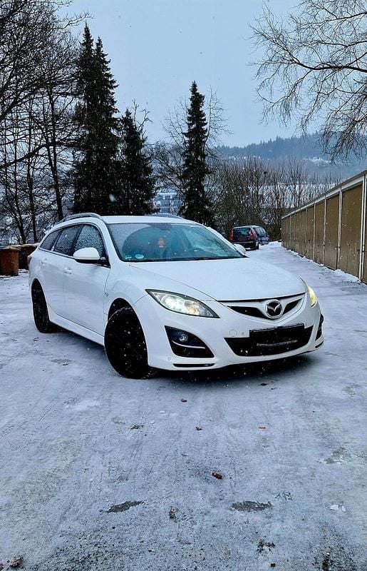 Weiß Gebraucht 2012 Mazda 6 Kombi | 3.100 € (Fairer Preis) - Bild 1/4