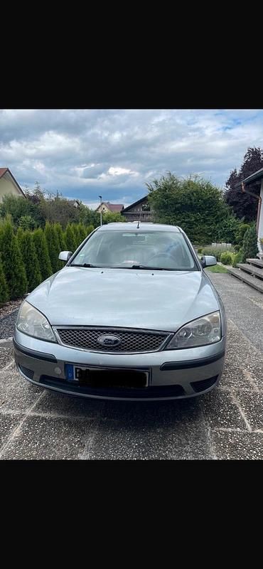 Silber Gebraucht 2004 Ford Mondeo Limousine | 600 € (Guter Preis) - Bild 1/4