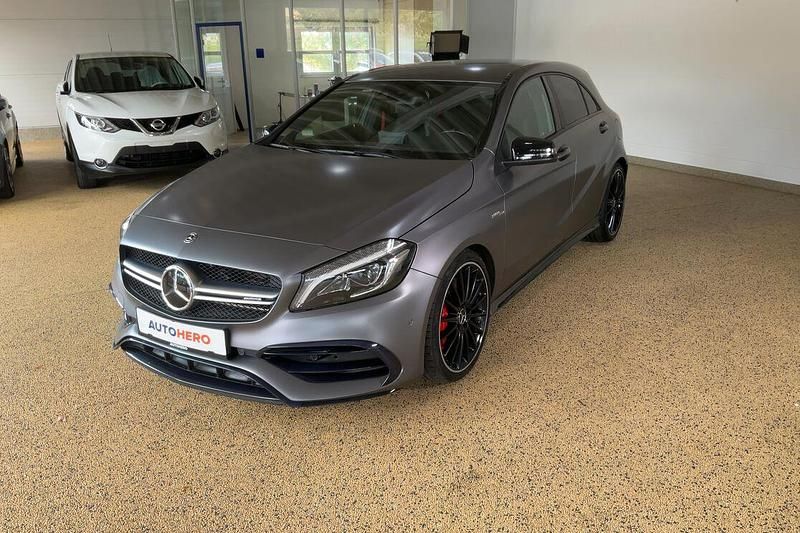 Grau Gebraucht 2017 Mercedes A45 AMG AMG Limousine | 30.290 € (Etwas zu teuer) - Bild 1/3
