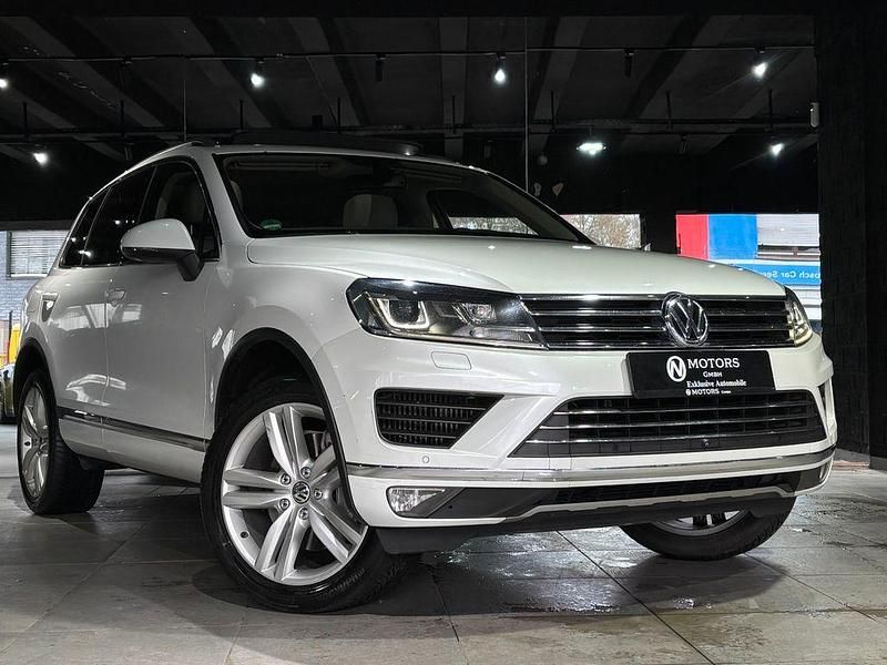 Weiß Gebraucht 2015 VW Touareg SUV | 17.999 € (Guter Preis) - Bild 1/4