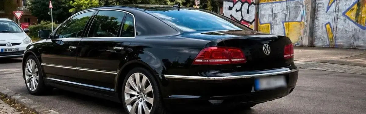 Gebraucht VW Phaeton 245 PS (180 kW) 2011 Schwarz Limousine
