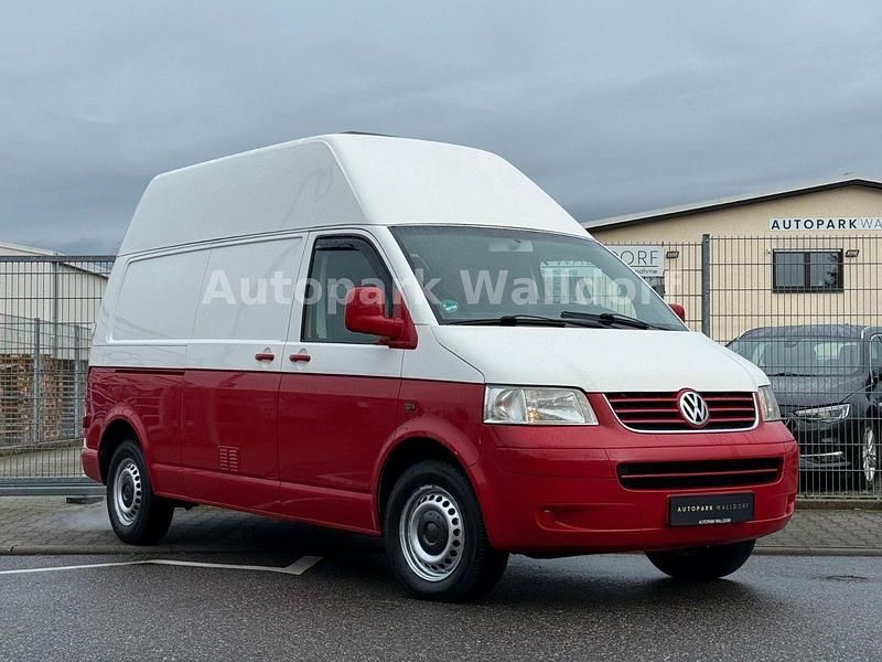 Gebraucht VW Transporter 105 PS (77 kW) 2004 Rot Van