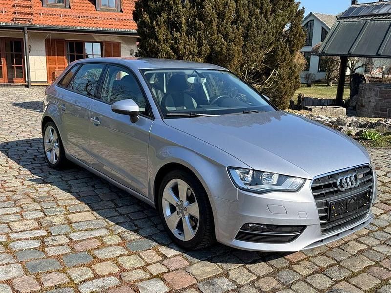 Gebraucht Audi A3 Ambition 150 PS (110 kW) 2015 Silber Limousine