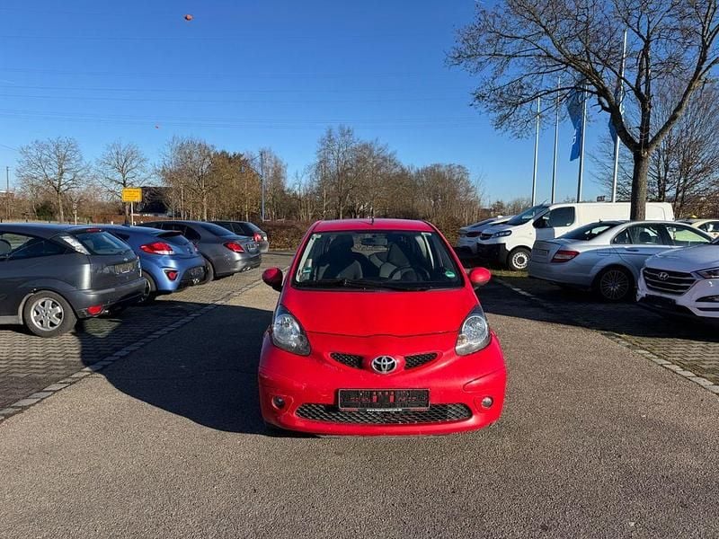 Rot Gebraucht 2007 Toyota Aygo Cool Kleinwagen | 1.000 € (Superpreis) - Bild 1/4
