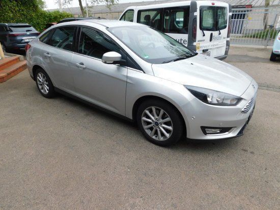 Gebraucht Ford Focus Titanium 150 PS (110 kW) 2016 Silber Limousine