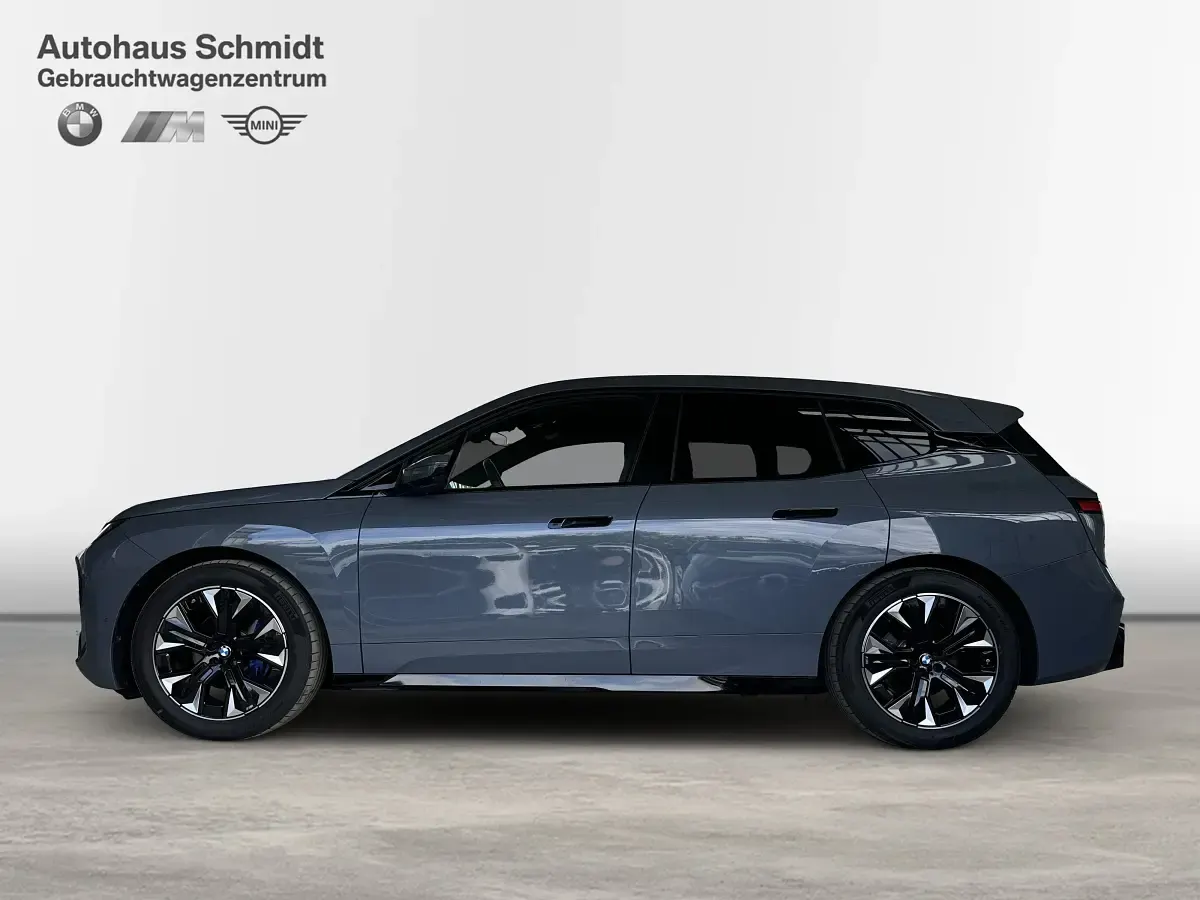 Gebraucht BMW iX M Sport 400 kW (544 PS) 2025 Bmw individual storm bay SUV