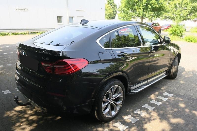 Gebraucht BMW X4 190 PS (139 kW) 2018 Schwarz SUV