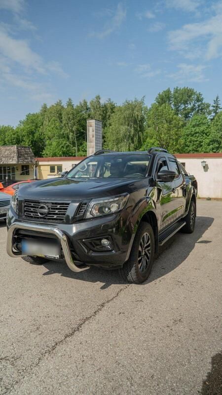 Schwarz Gebraucht 2019 Nissan Navara N-Guard Abholung | 29.999 € - Bild 1/4