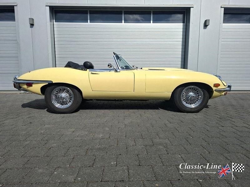 Occasion Jaguar E-Type 171 ch (125 kW) 1969 Jaune Cabriolet