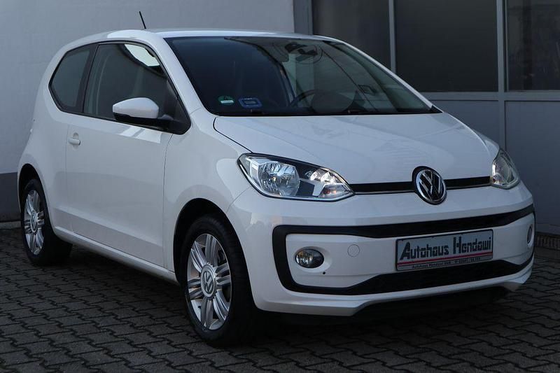 Gebraucht VW up! high up! 60 PS (44 kW) 2016 Weiß Kleinwagen