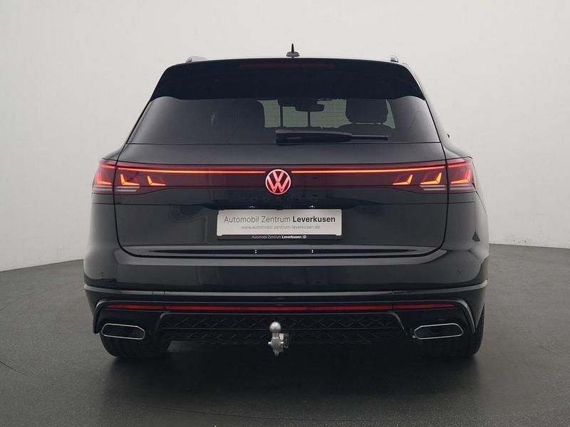 Gebraucht VW Touareg R-line 286 PS (210 kW) 2025 Grenadillschwarz SUV