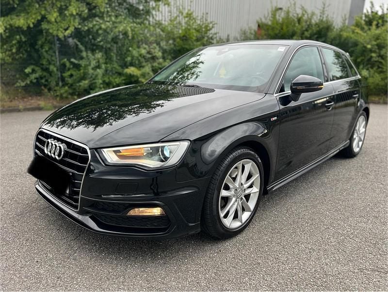 Schwarz Gebraucht 2015 Audi A3 S-Line Limousine | 13.350 € (Superpreis) - Bild 1/4