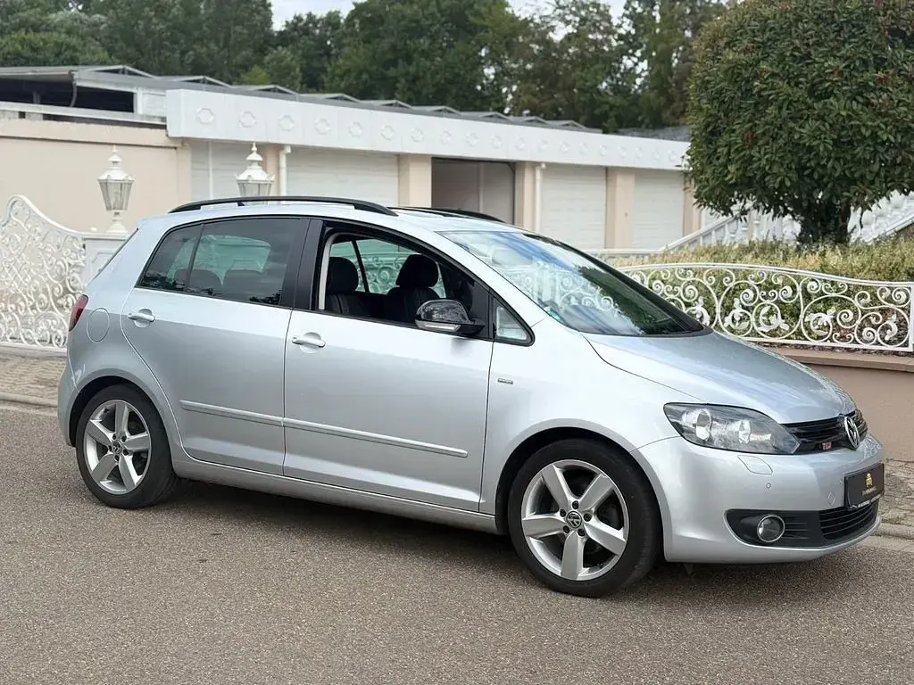 Gebraucht VW Golf Plus Cross Match 140 PS (102 kW) 2012 Silber Limousine