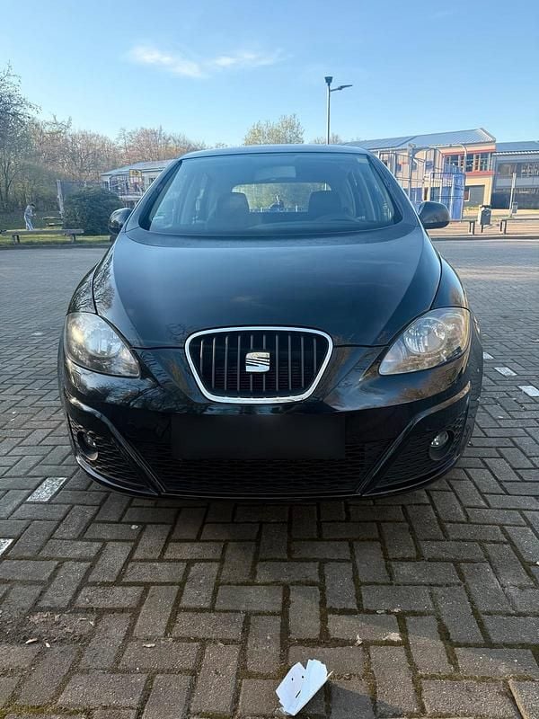 Gebraucht Seat Altea 105 PS (77 kW) 2012 Schwarz Limousine