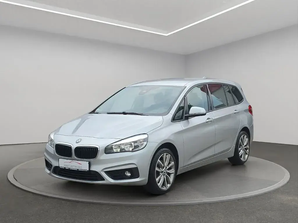 Gebraucht BMW 216 Gran Tourer Advantage 116 PS (85 kW) 2017 Silber Van / Kleinbus