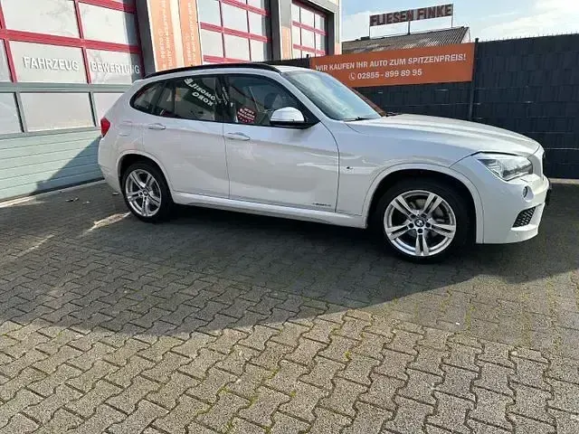 Gebraucht BMW X1 M Sport 150 PS (110 kW) 2015 Weiß SUV