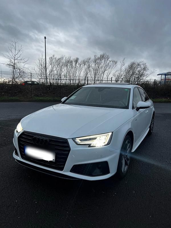 Gebraucht Audi A4 190 PS (139 kW) 2019 Weiß Limousine