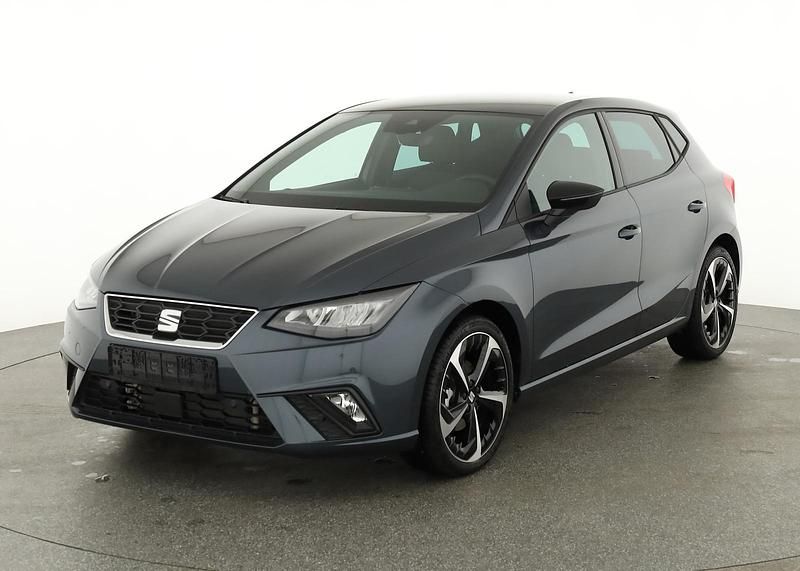 Magnetic grau metallic Gebraucht 2025 Seat Ibiza FR | 25.495 € (Fairer Preis) - Bild 1/4