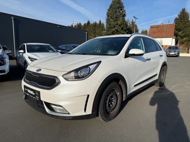 Gebraucht Kia Niro Vision 105 PS (77 kW) 2017 Weiß SUV