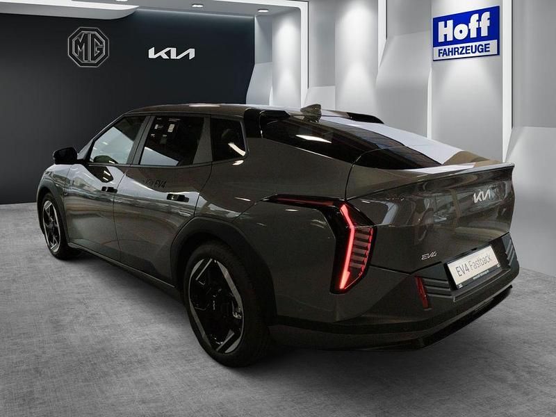 Neu Kia EV4 Earth 150 kW (204 PS) 2025 Grau Limousine