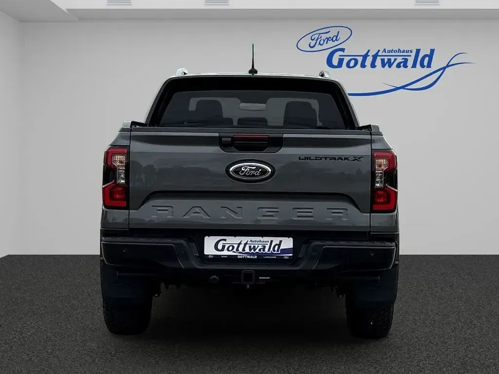 Neu Ford Ranger Wildtrack 241 PS (177 kW) 2026 Grau Pickup