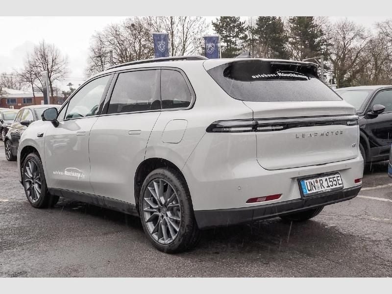 Gebraucht Leapmotor C10 160 PS (117 kW) 2025 Grau SUV