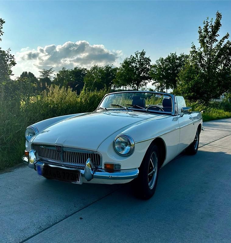 Gebraucht MG B 95 PS (69 kW) 1973 Weiß Cabrio