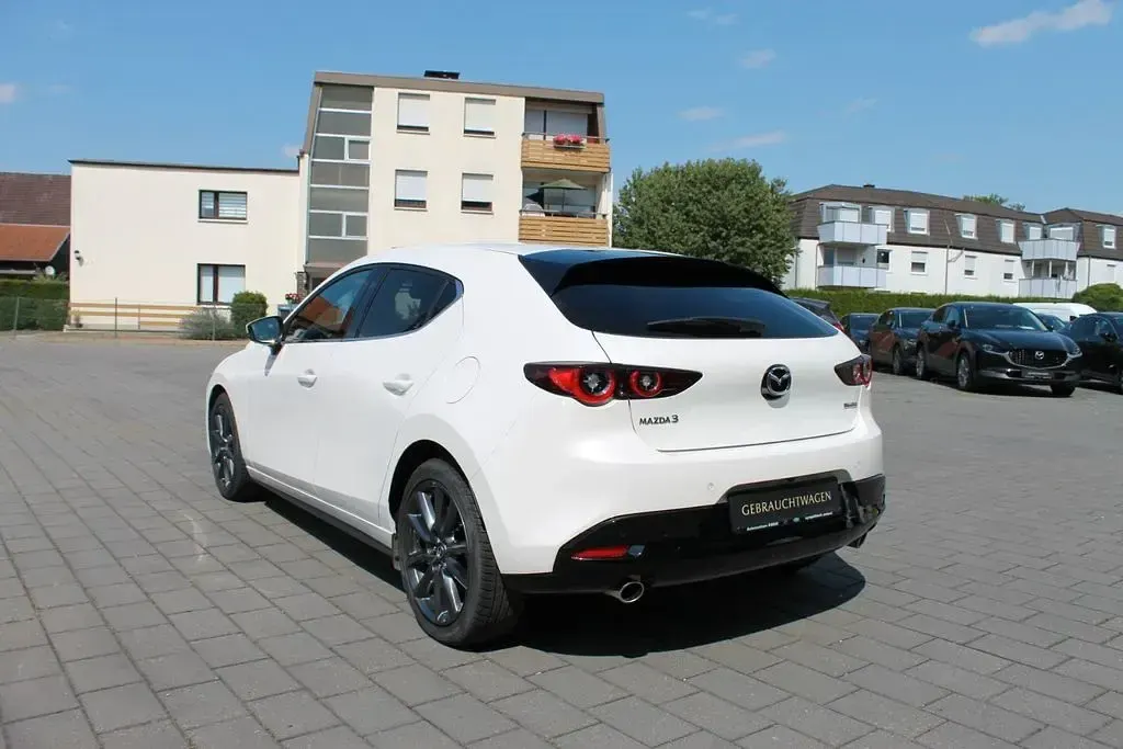Gebraucht Mazda 3 Exclusive-Line 140 PS (102 kW) 2025 Weiß Limousine