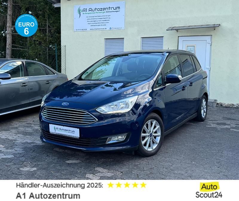 Blau Gebraucht 2016 Ford Grand C-Max Titanium Van / Kleinbus | 10.750 € (Fairer Preis) - Bild 1/4