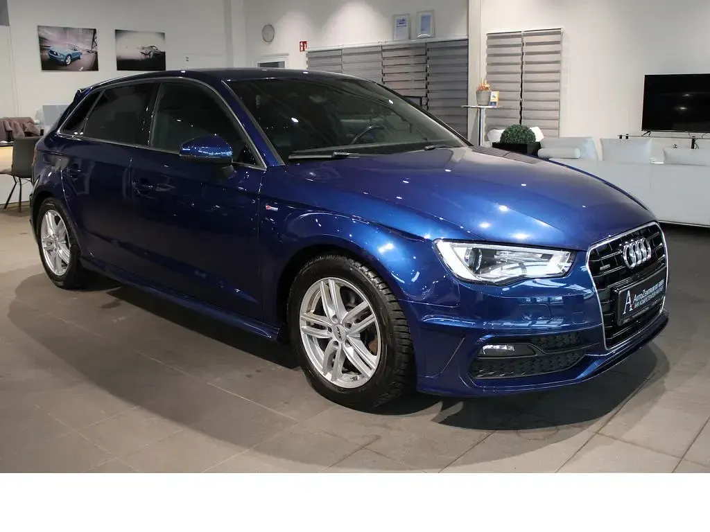 Gebraucht Audi A3 S-Line 179 PS (131 kW) 2016 Blau Limousine