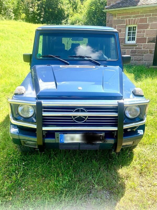 Blau Gebraucht 1991 Mercedes G300 SUV | 24.900 € - Bild 1/4