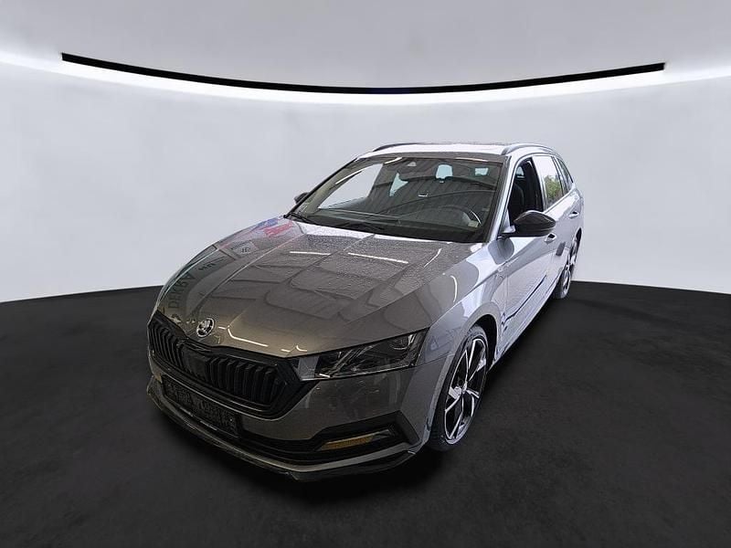 Grau Gebraucht 2022 Skoda Octavia SportLine Limousine | 20.990 € (Fairer Preis) - Bild 1/4