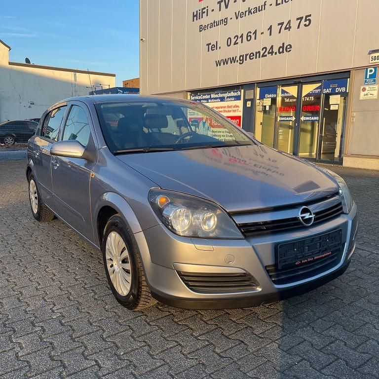 Gebraucht Opel Astra Edition 90 PS (66 kW) 2004 Silber Limousine