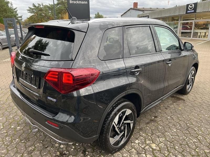 Neu Suzuki Vitara Comfort+ 110 PS (80 kW) 2025 Schwarz SUV