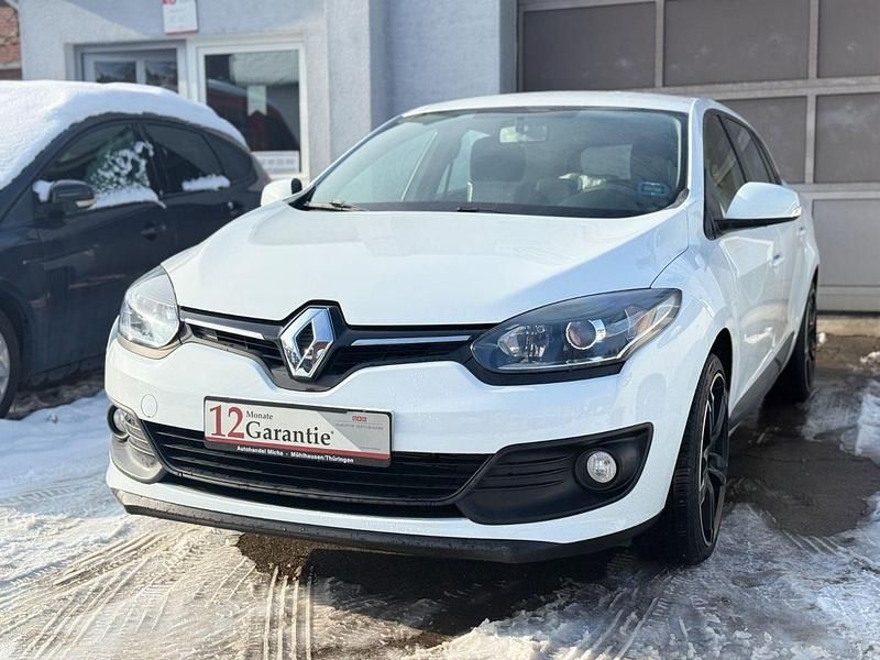 Gebraucht Renault Mégane GrandTour Authentique 116 PS (85 kW) 2015 Weiß Kombi