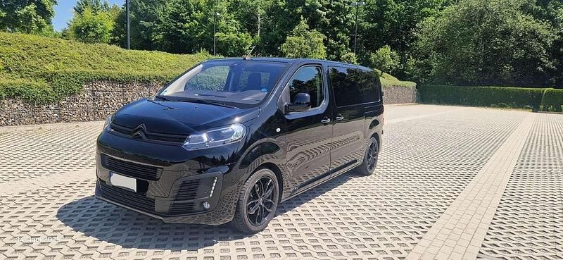 Second-hand Citroën Jumpy 177 CP (130 kW) 2020 Negru Monovolum
