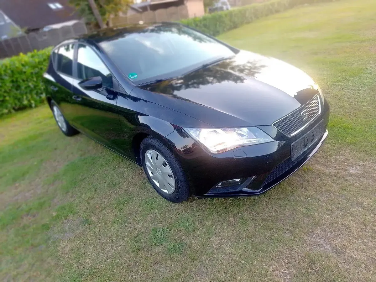 Gebraucht Seat Leon ST 90 PS (66 kW) 2015 Schwarz Kombi
