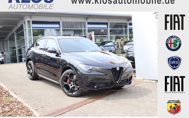 Schwarz Neu 2025 Alfa Romeo Stelvio Veloce SUV | 54.990 € - Bild 1/4